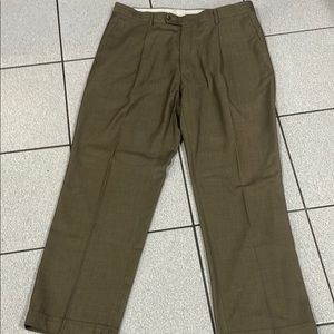 Men's virgin wool slacks made in Italy by Freedom